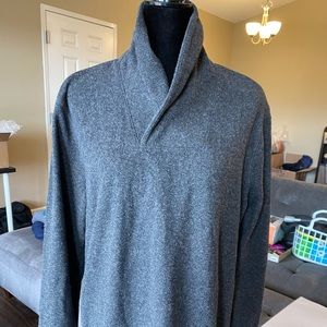 Banana Republic men’s ultra soft waffle sweater.
